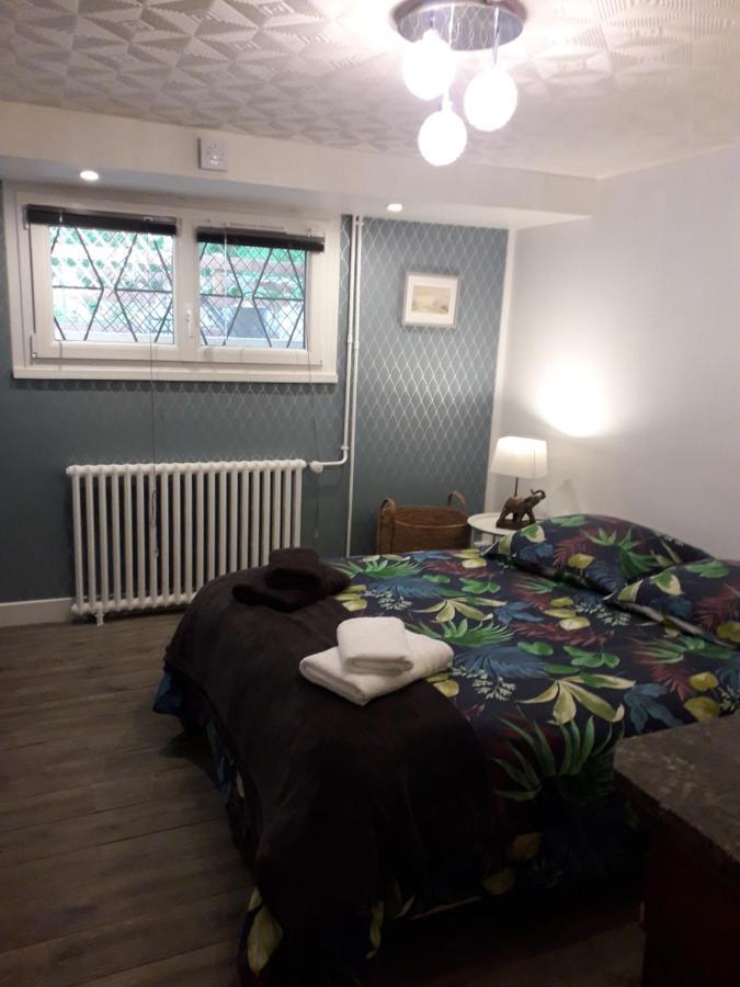 Chambre d'Hôtes - DOUCE NUI-THE Vernouillet  Extérieur photo