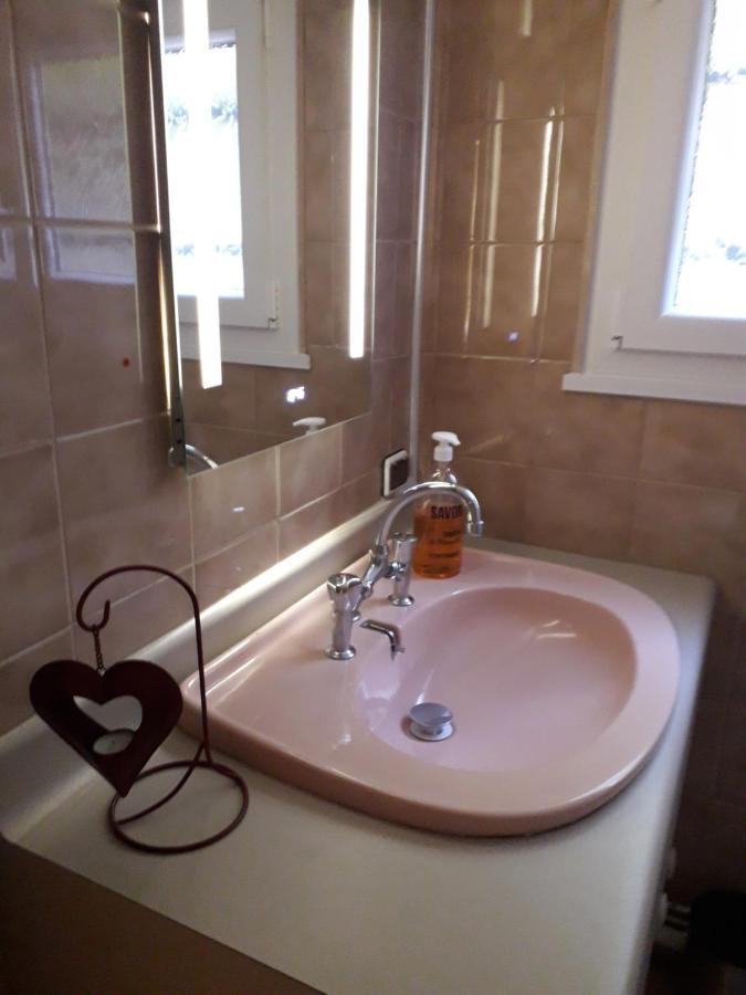 Chambre d'Hôtes - DOUCE NUI-THE Vernouillet  Extérieur photo